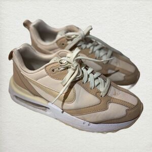 Nike Air Max Dawn Sneakers Light Soft Pink 7.5 Comfy Athletic Retro Athleisure